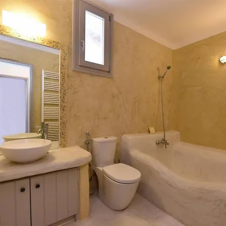 Moonlight - Exquisite For 10 With Pool, Helipad *